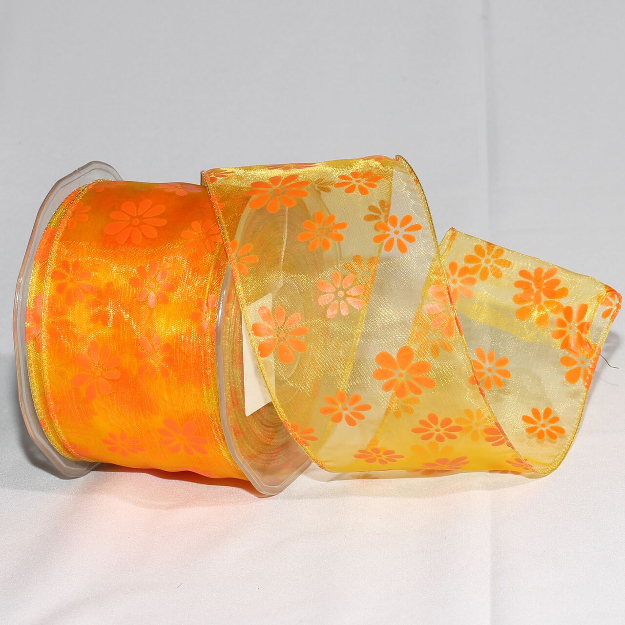 The Ribbon People Yellow and Orange Retro Daisies Organza Wired Craft Ribbon 2.5" x 27 Yards